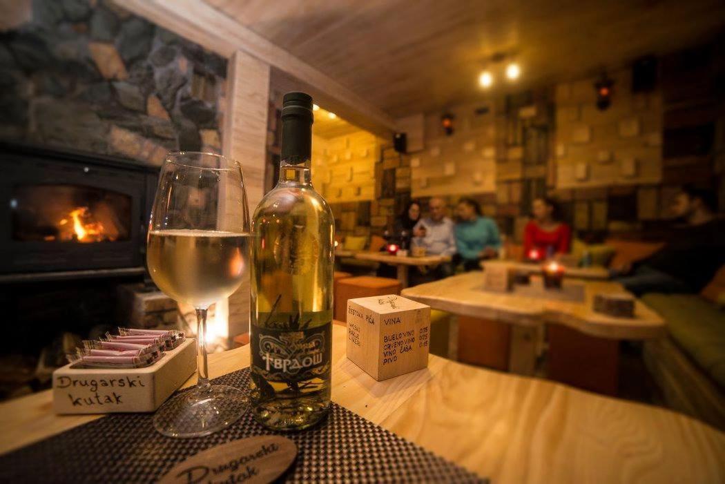 Drugarska Prica-Lana Hotel ยาโฮรินา ภายนอก รูปภาพ