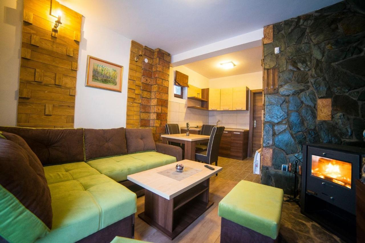 Drugarska Prica-Lana Hotel ยาโฮรินา ภายนอก รูปภาพ