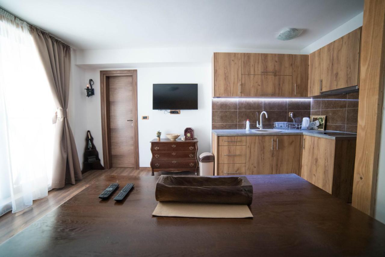 Drugarska Prica-Lana Hotel ยาโฮรินา ภายนอก รูปภาพ